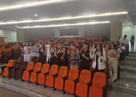 toma-de-juramento-de-los-estudiantes-de-derecho-que-inician-en-el-consultorio-juridico
