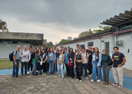 estudiantes-de-arquitectura-realizan-pasantia-en-brasil